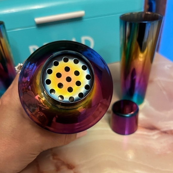 3 pc Stainless steel cocktail shaker and tumbler set - Picture 2 of 8